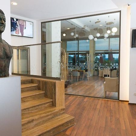 Hotel On Plonge Junior Mamaja Zewnętrze zdjęcie