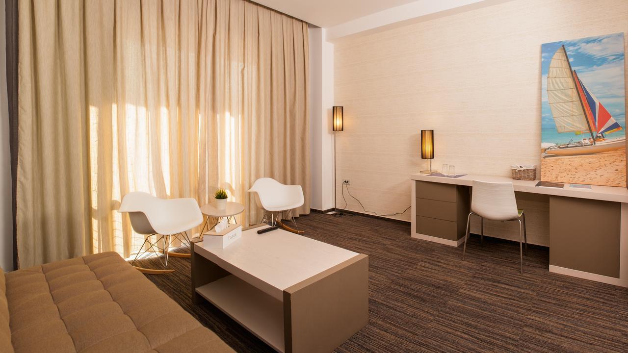 Hotel On Plonge Junior Mamaja Zewnętrze zdjęcie